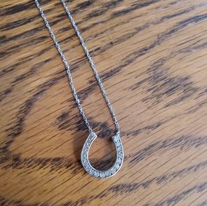 Horseshoe pendant necklace